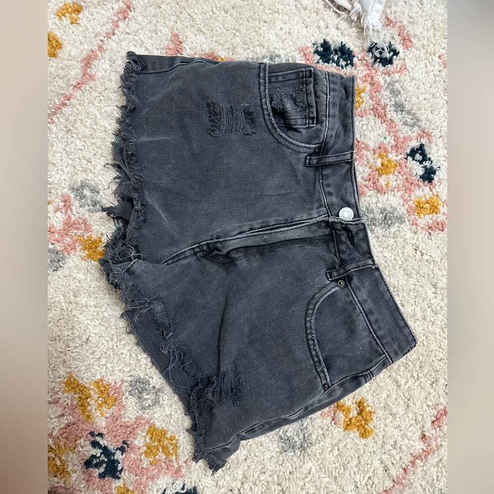 Pacsun distressed washed black denim shorts